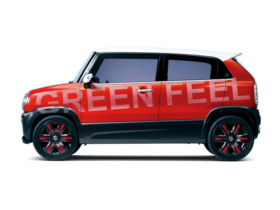  Suzuki Hustler Coupe Concept 2013 года  (фото 2 из 2)